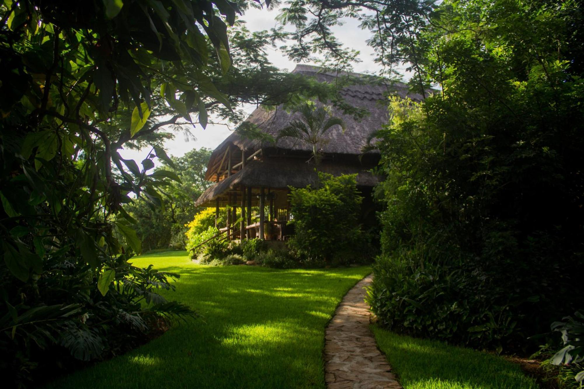Kumbali Country Lodge Lilongüe Exterior foto