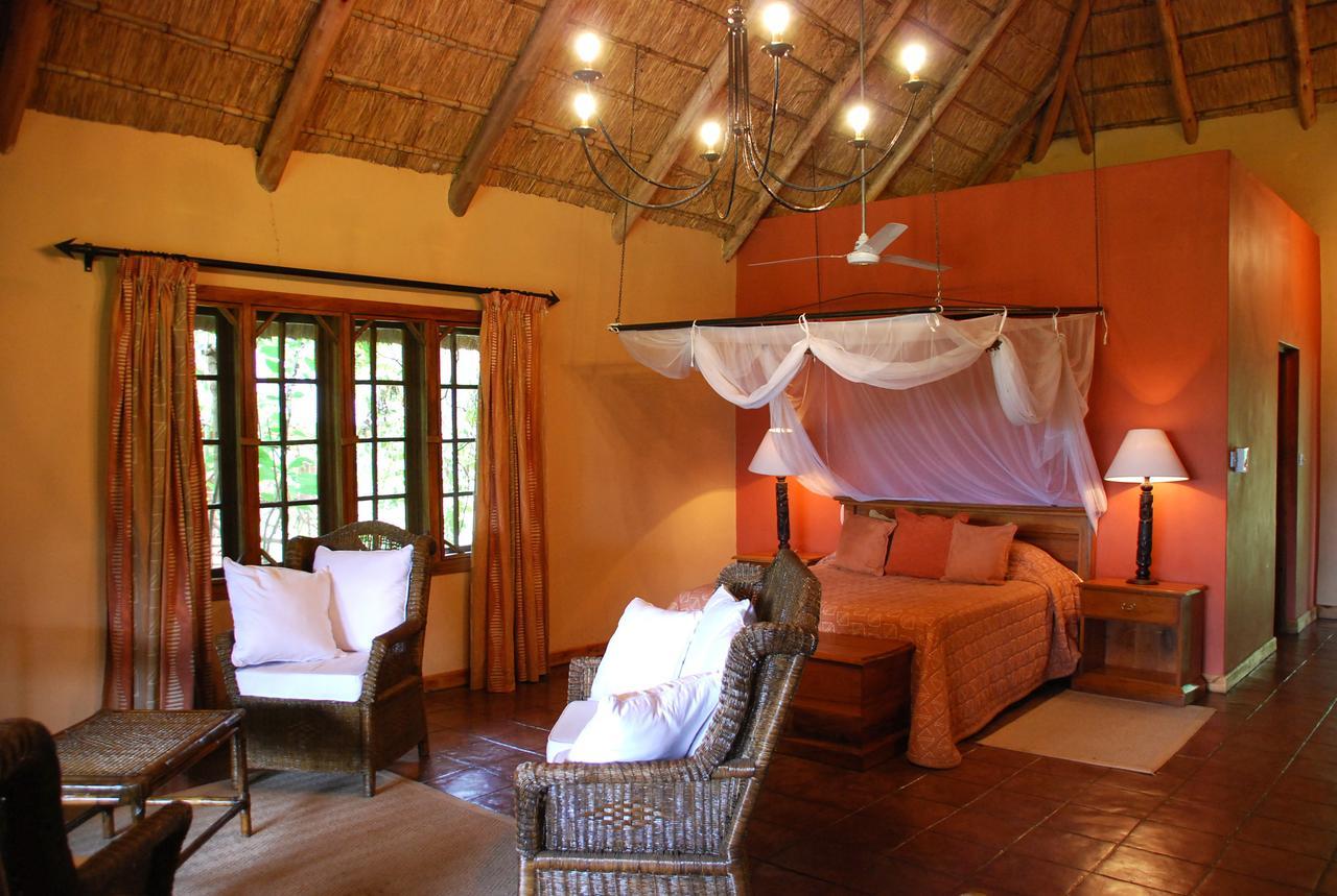 Kumbali Country Lodge Lilongüe Exterior foto