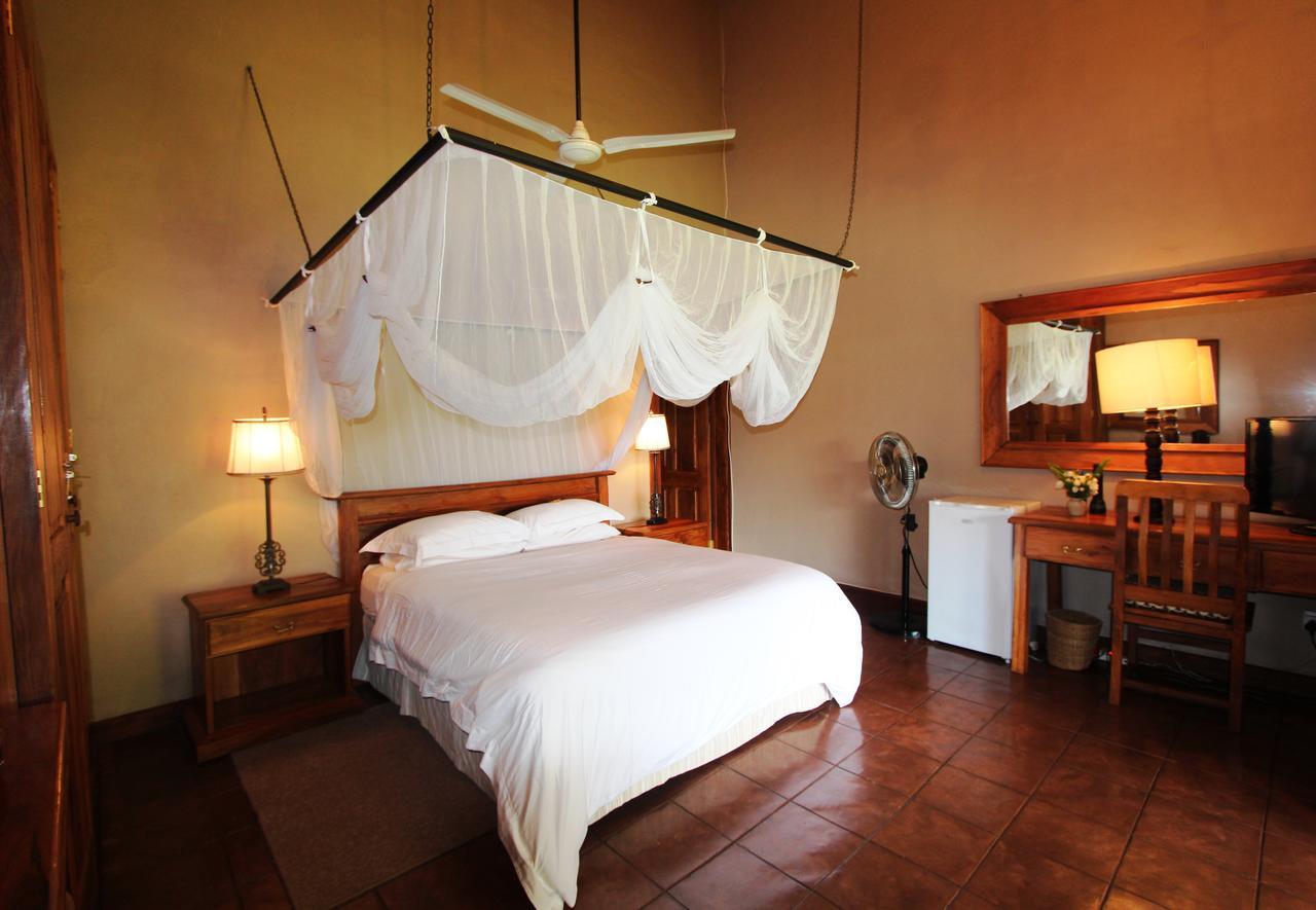 Kumbali Country Lodge Lilongüe Exterior foto